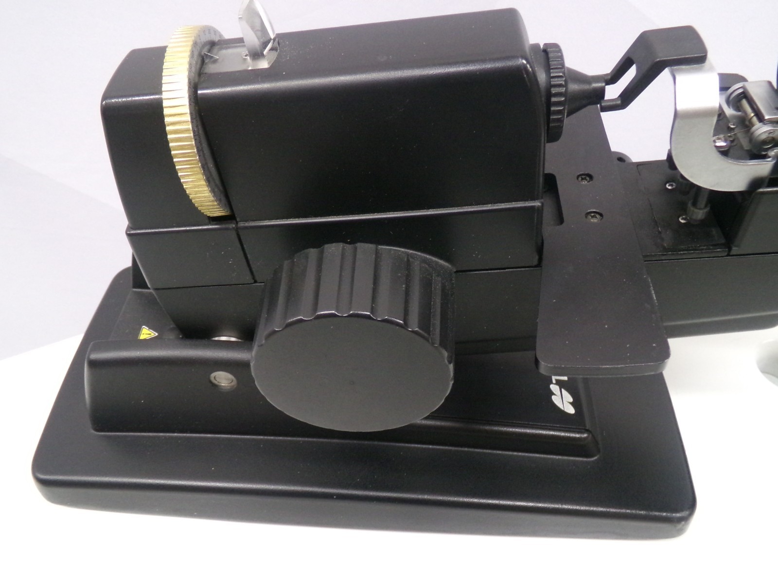 Topcon LM-8E Lensmeter