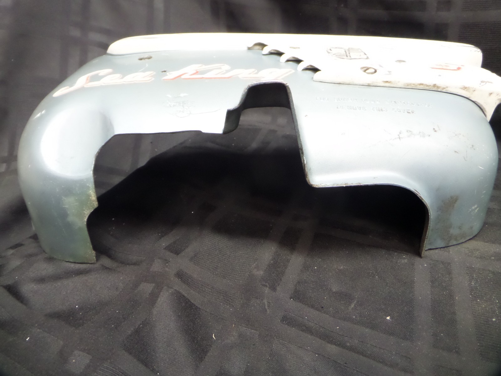 1956 GALE SEA KING GG9002B 5HP LOWER COWLING 552714 552715 COVER OUTBOARD MOTOR