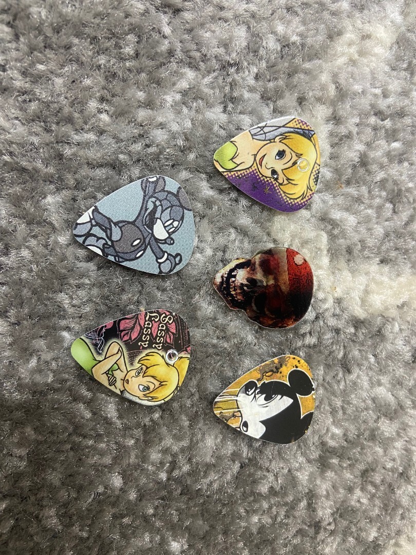 Huge lot of 500+ Disney, Mickey, Tinkerbell & other Guitar Picks by Hot Picks