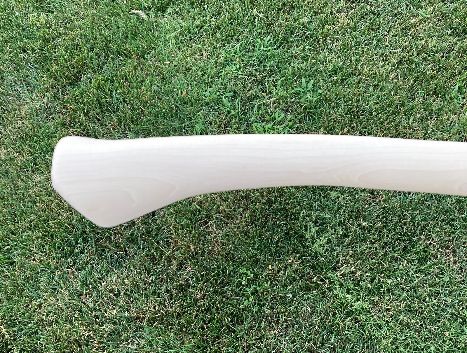 HICKORY 32" Single Bit Bent AXE HANDLE ~ UNFINISHED ~ Amish Made