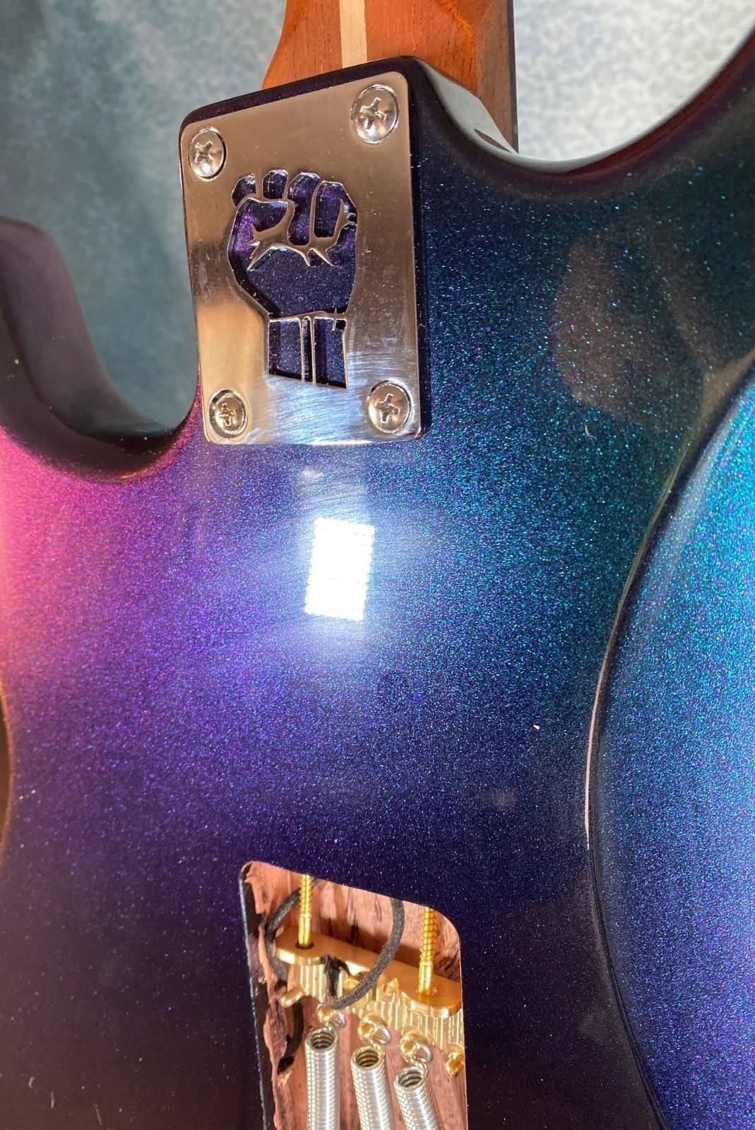 Stunning Chameleon Blue/Teal/Purple Fender Stratocaster HSH Alder Replacemt Body