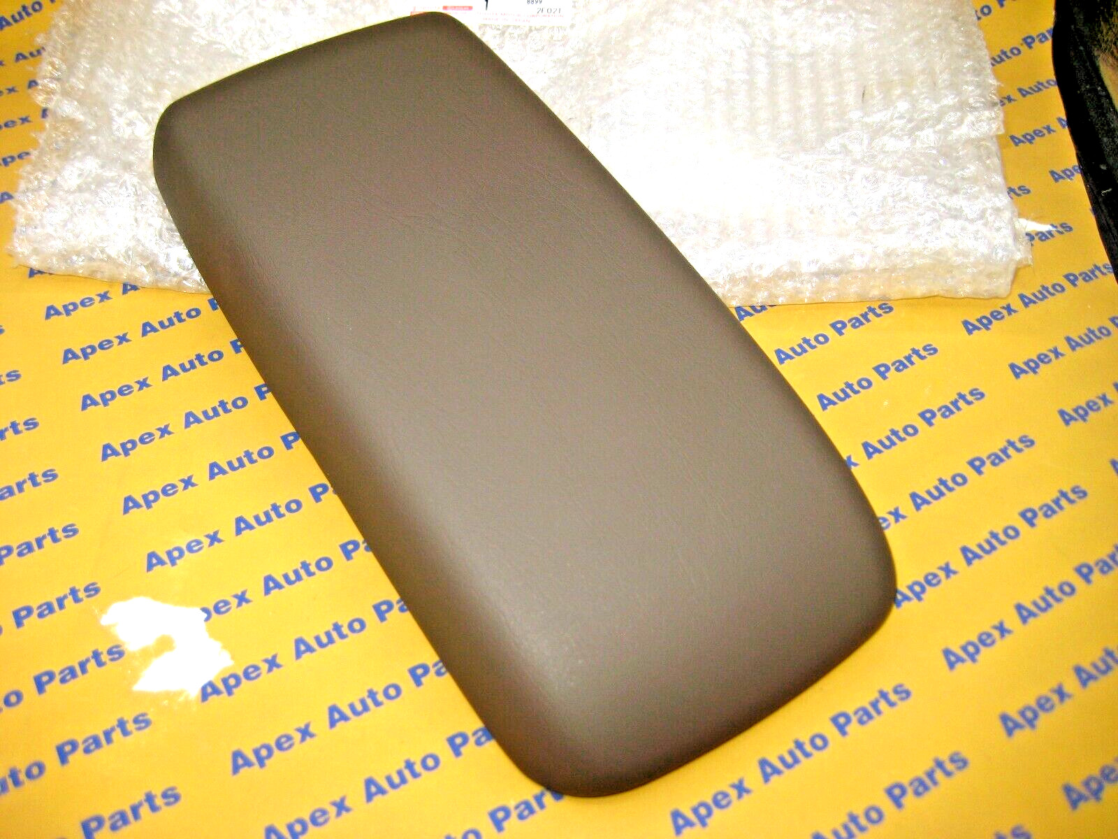 Toyota 4Runner Center Console Lid Oak Tan Beige New OEM 1999 2002