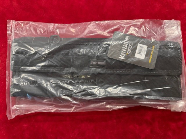 MAXPEDITION DODECAPOD 12 POCKET KNIFE CARRYING CASE, NEW WITH TAGS