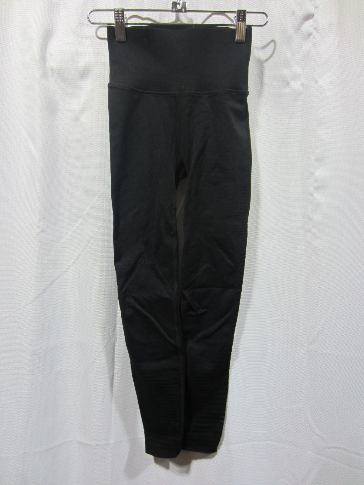 13 PAIRS Assorted Fabletics Women's XS Activewear Pants Leggings Tights Fitness