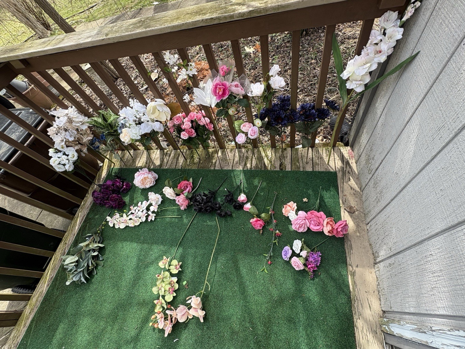 Mega Lot 500+ Artificial Silk Real Touch Assorted Flowers Bulk Weddings Crafts