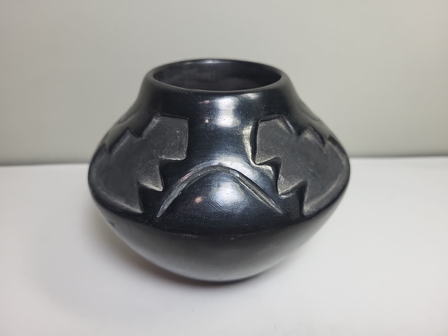 Early Julia Martinez Santa Clara Pueblo Pottery Bowl Jar Vase