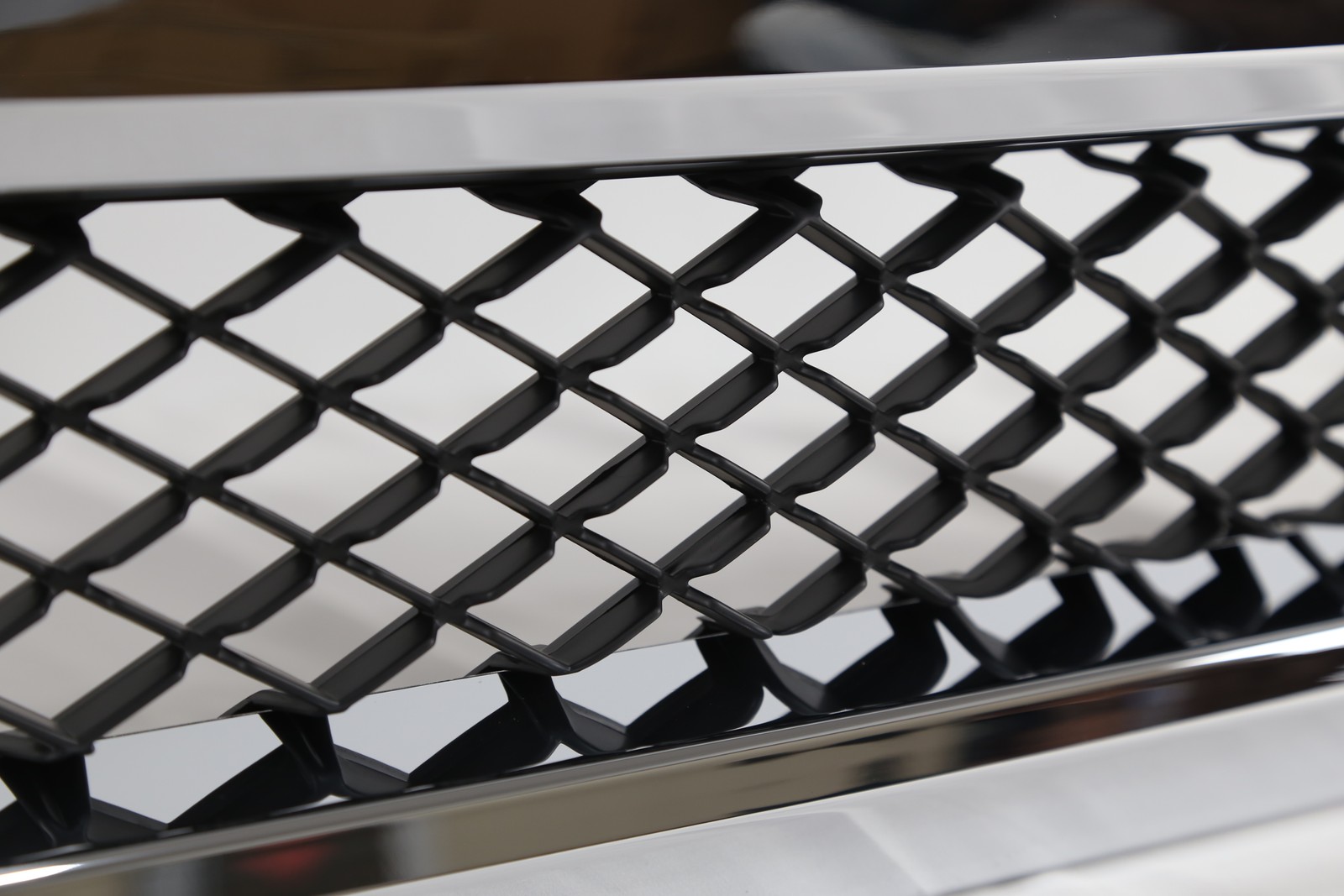 For Chevrolet Silverado 1500 2007-2013 Front Bumper Grille Chrome w/Black Insert