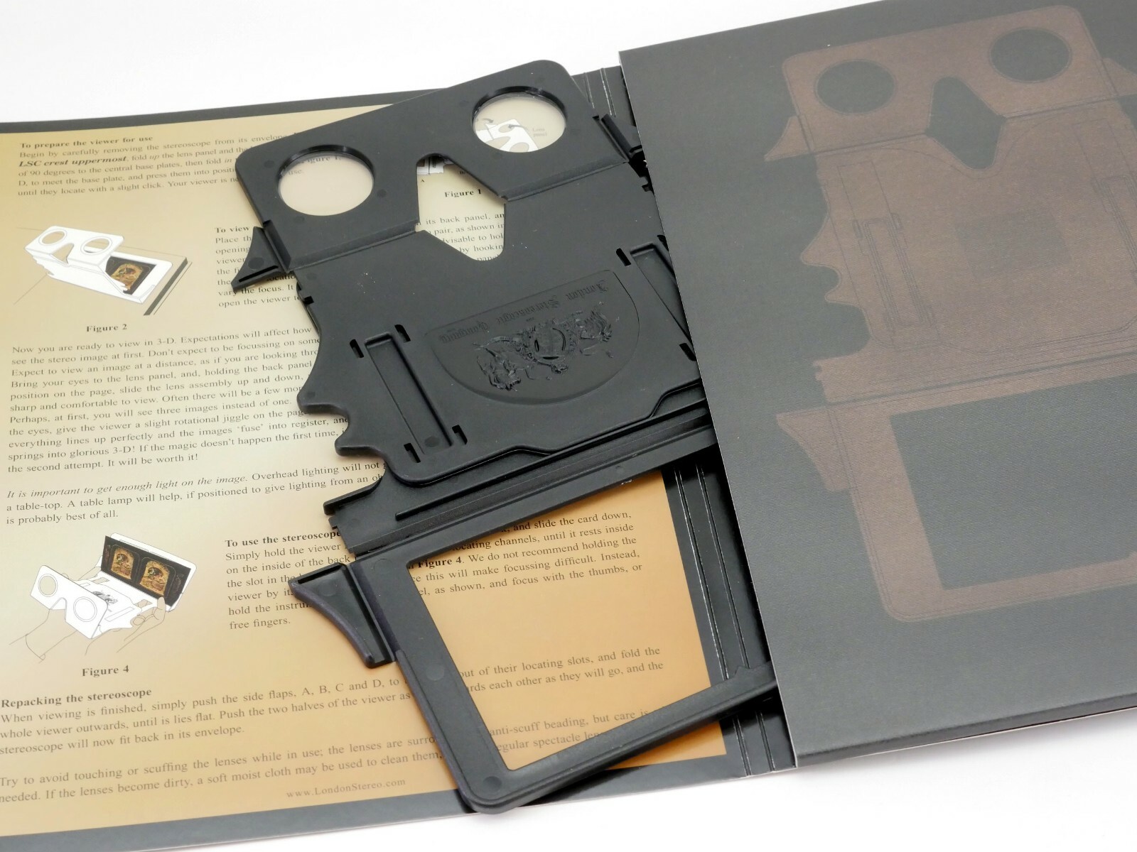 OWL Stereoscope 3d Viewer by Brian May - Improved Version 3 w/slip case