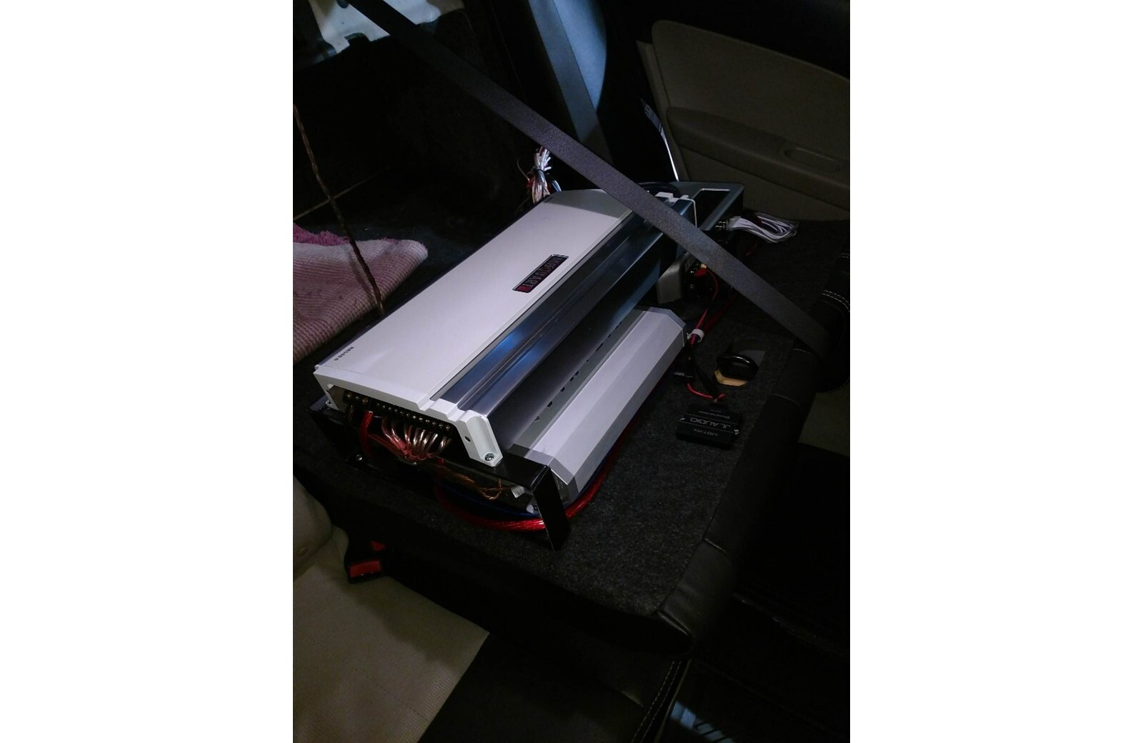 JL Audio MBT-RX Universal Bluetooth Adapter Car & Marine Bluetooth 4.0 Receiver