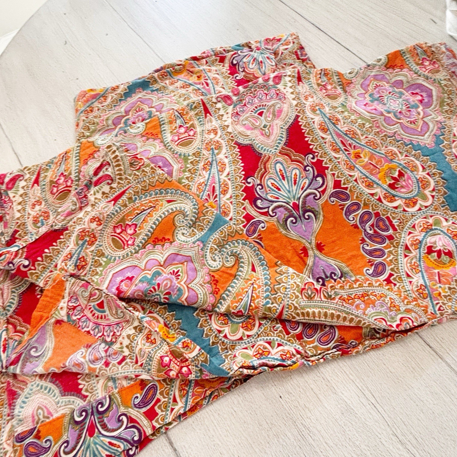 COST PLUS WORLD MARKET Multicolor Paisley VENICE Print Split Shower Curtain READ