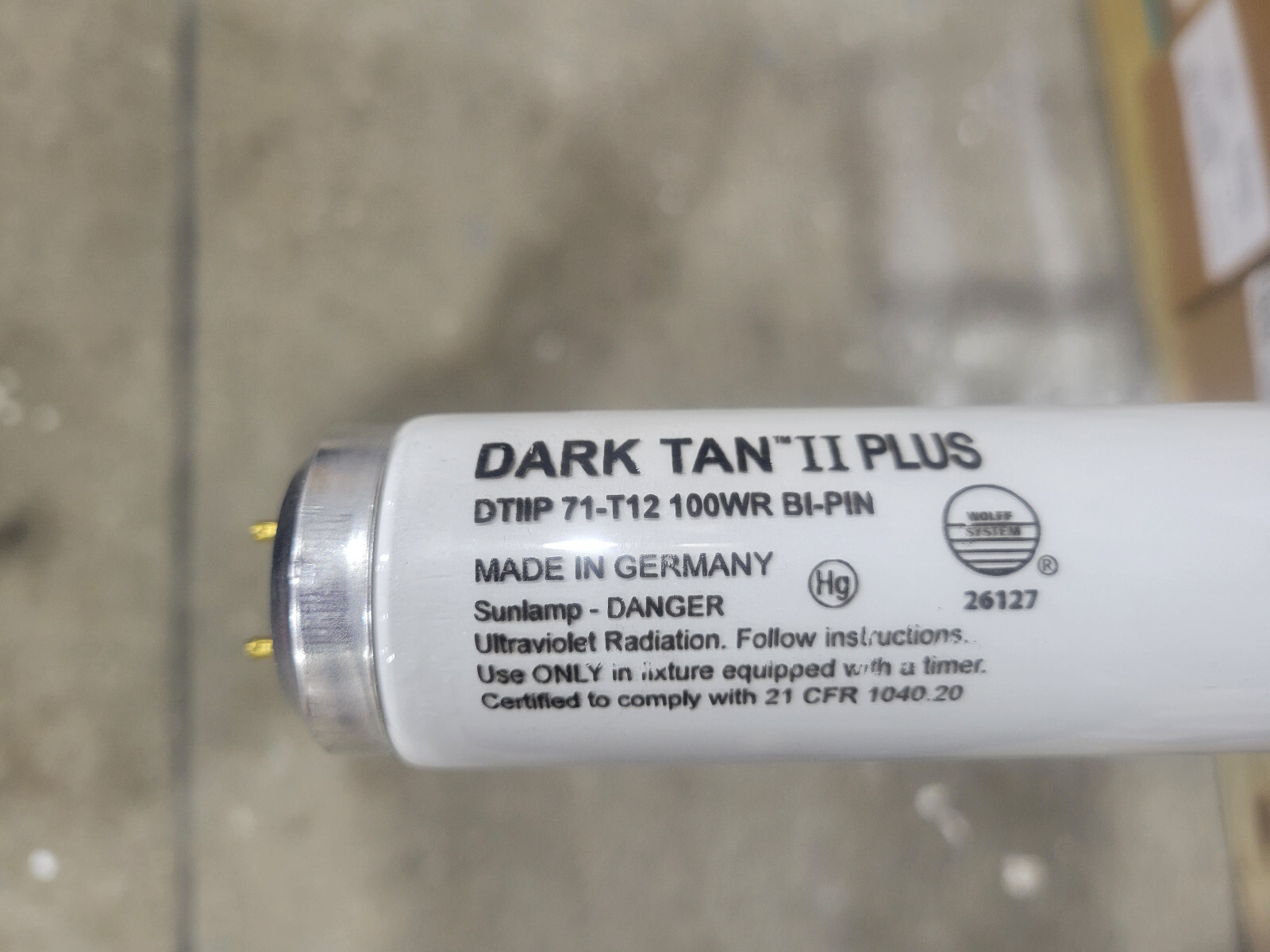 TANNING BED BULBS LAMPS FR71 T12 BI-PIN DARK TAN II PLUS WOLFF U PICK 8-32