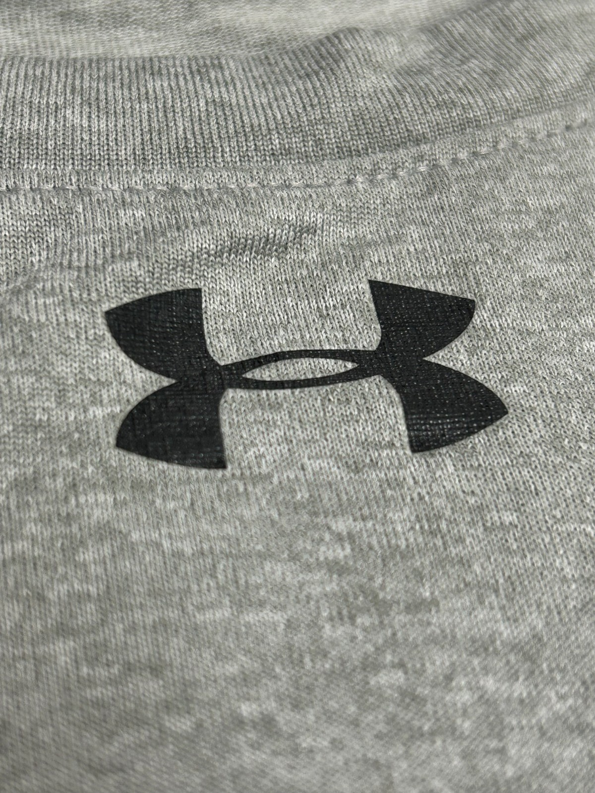 DISCONTINUED - Under Armour Womens Short Sleeve Locker Tee 1305510 Retail $25