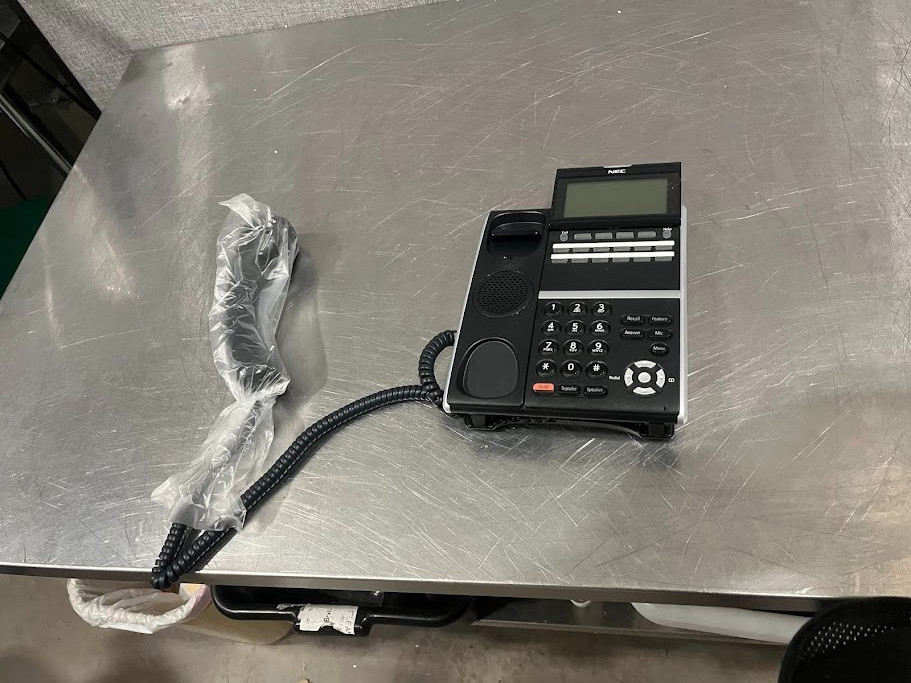 NEC 660002 ITZ-12D-3 IP Telephone