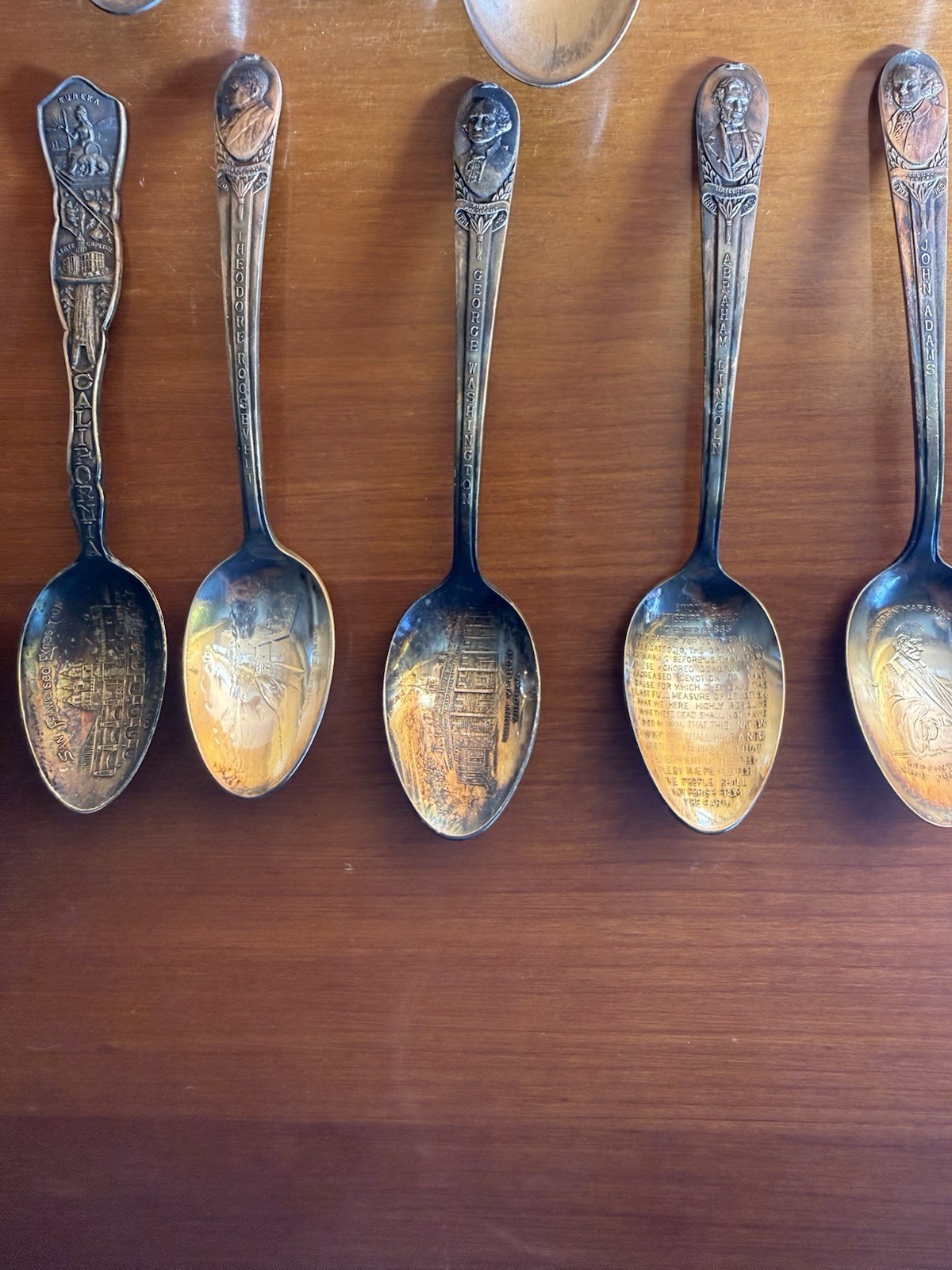 16pc Vintage Souvenir Spoon Lot - WM Rogers Presidents & 1939 World's Fair