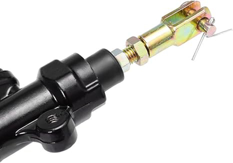 Rear Brake Master Cylinder Pump For Suzuki GSXR 600 750 1000 1100 GSX1300R