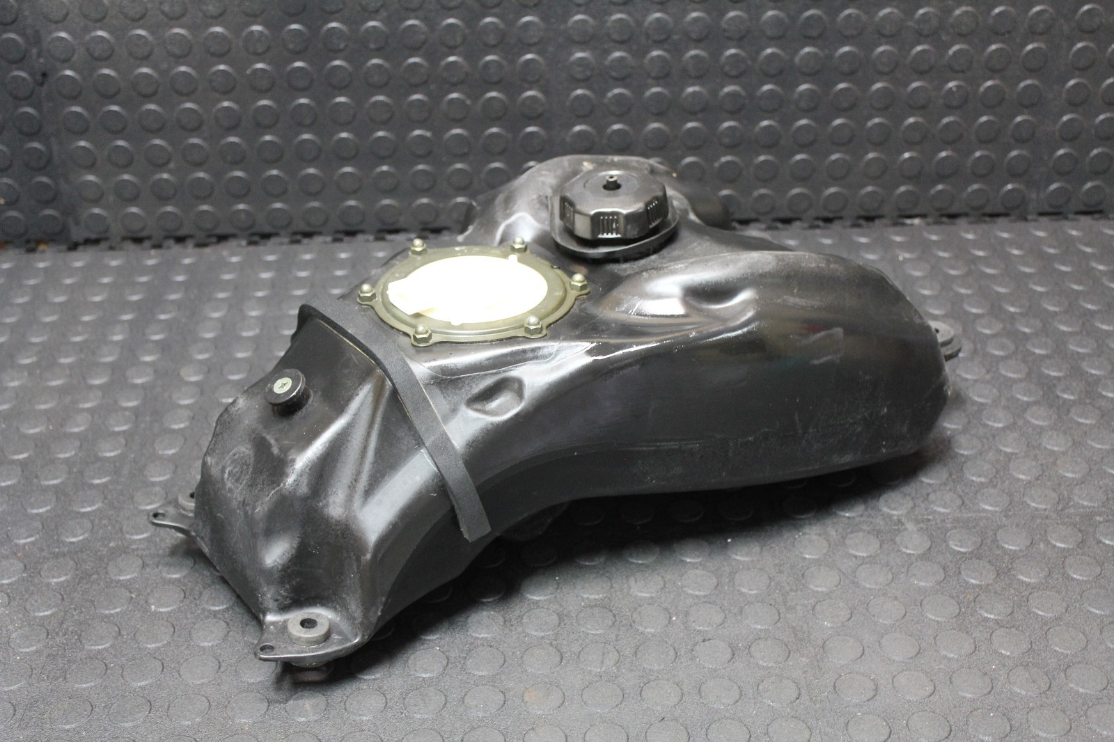 Yamaha Raptor 700 Gas Tank & Fuel Pump 2006-2012 OEM YAMAHA 🔥FAST SHIP🔥