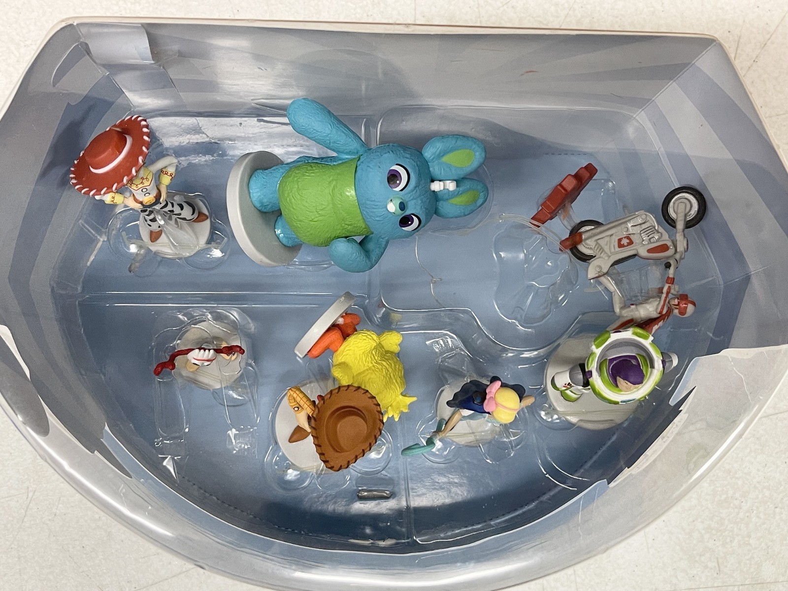 Disney TOY STORY 4 DELUXE FIGURINE PLAYSET 8 PCS FIGURE SET PIXAR