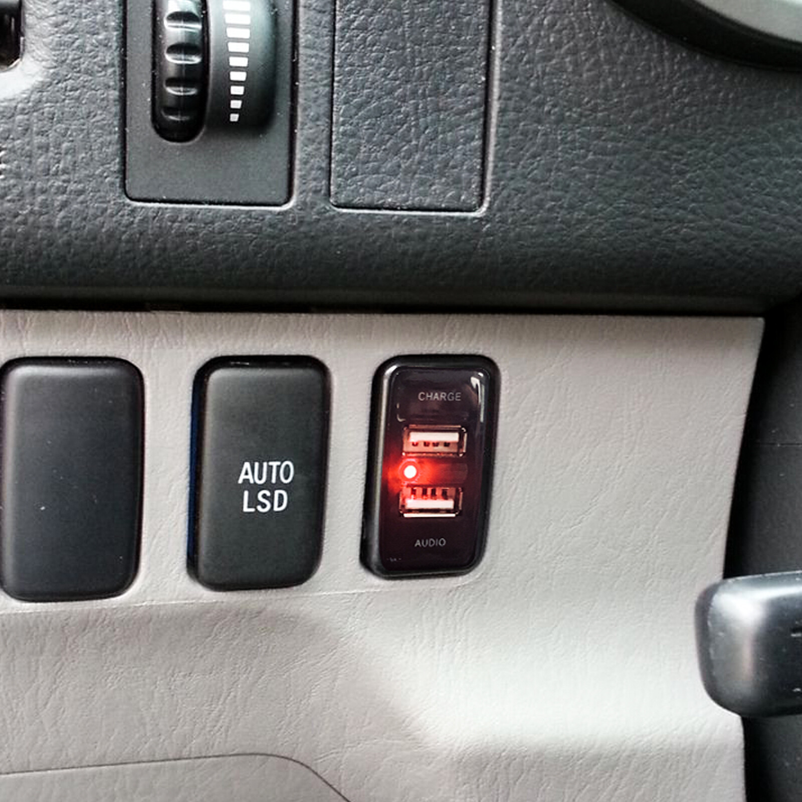 Car Dual USB Charger Socket Audio Port For Toyota 4Runner Highlander FJ Cruiser