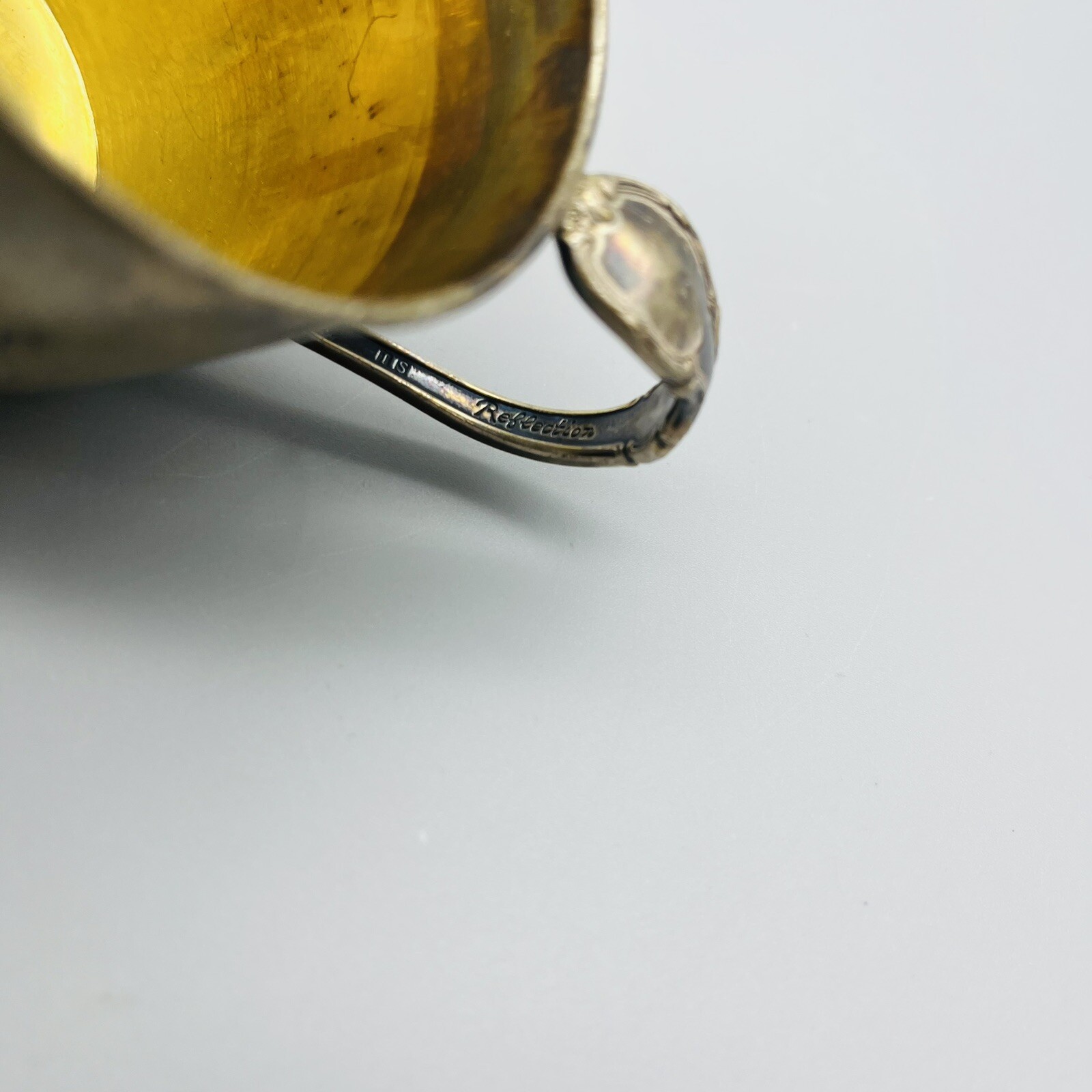 VTG Baby Cup "KEVIN" International Silver-Reflection Pattern Tarnish Patina