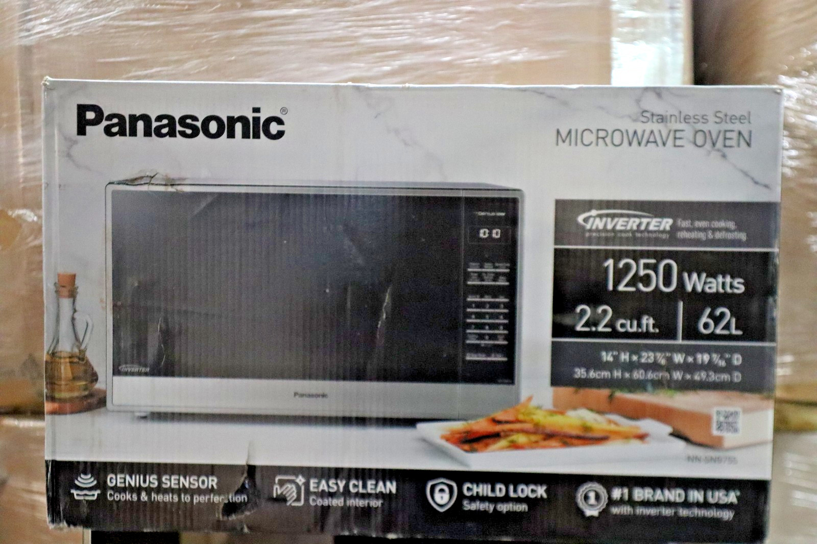 Panasonic ''2.2 cu ft'' Microwave Oven With Inverter Technology (NN-SN975S)
