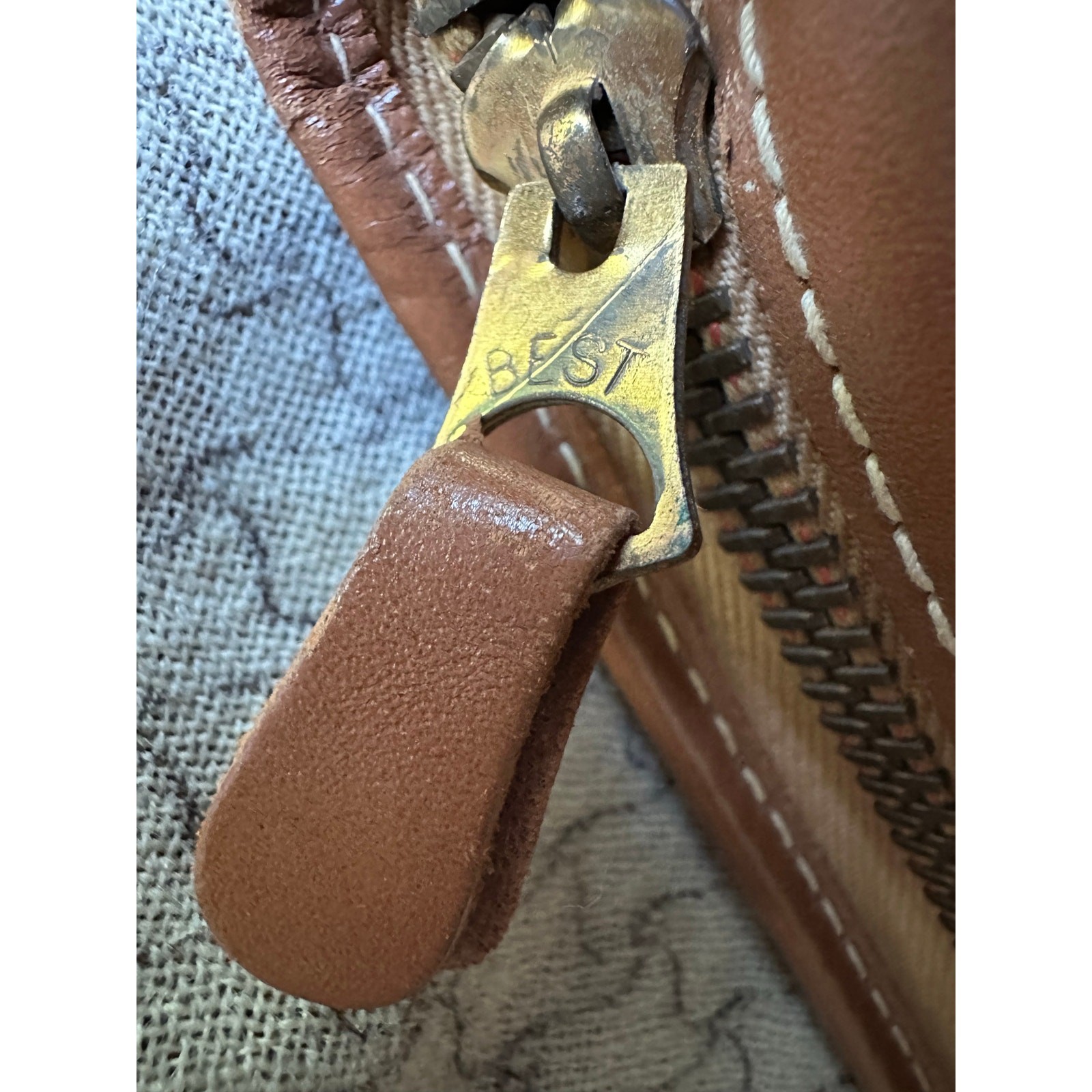 Vintage Men's Travel Grooming Kit Cowhide Leather Case Toiletry Kit USA