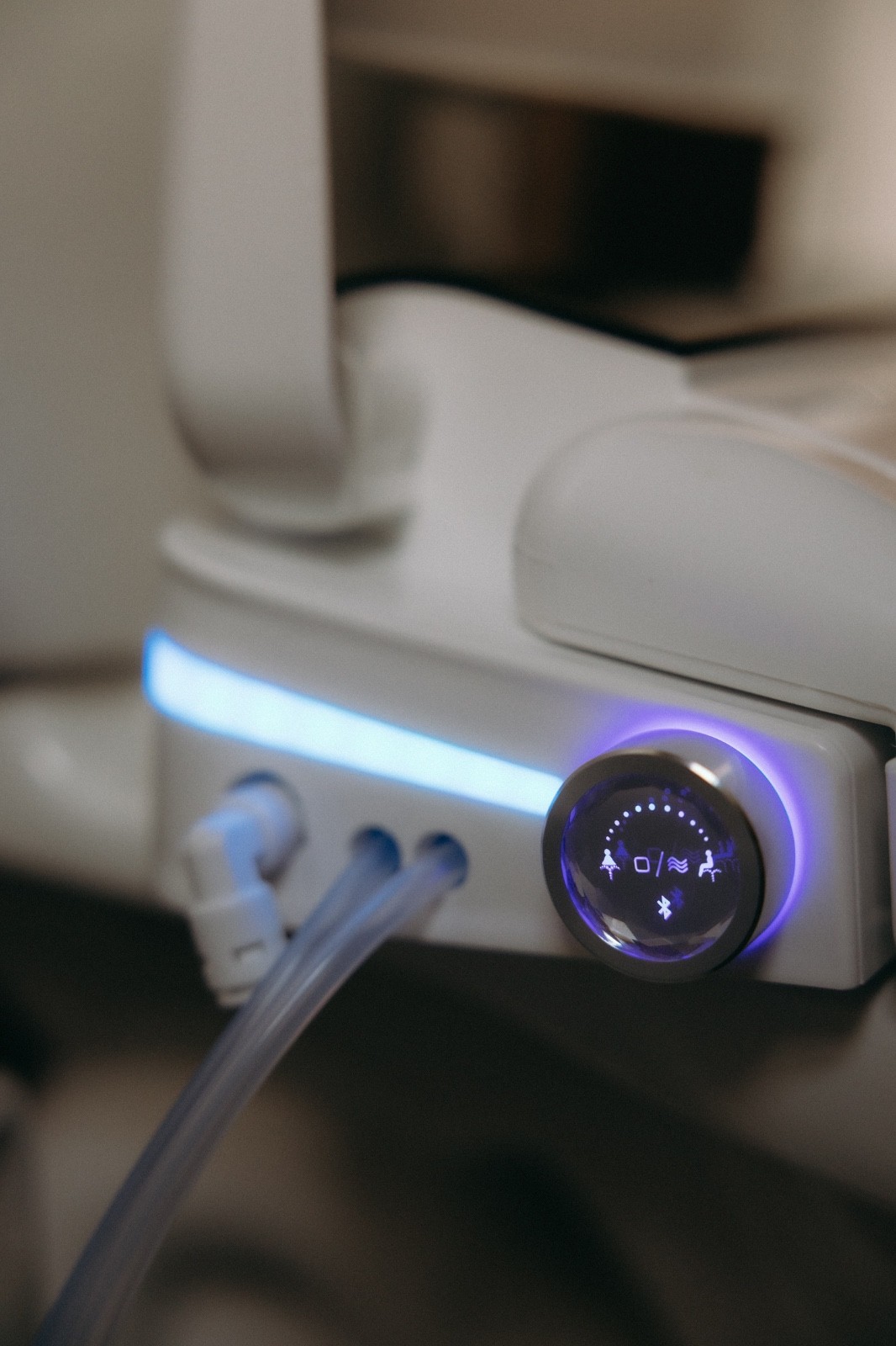 Electric Bidet Smart Toilet Seat- Elongated with Remote Control