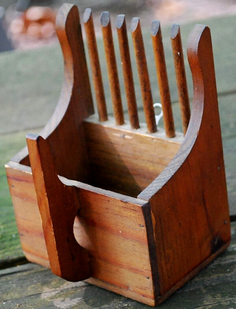 Antique Primitive HANDMADE WOOD CRANBERRY/BLUEBERRY HARVESTING SCOOP Rake Box