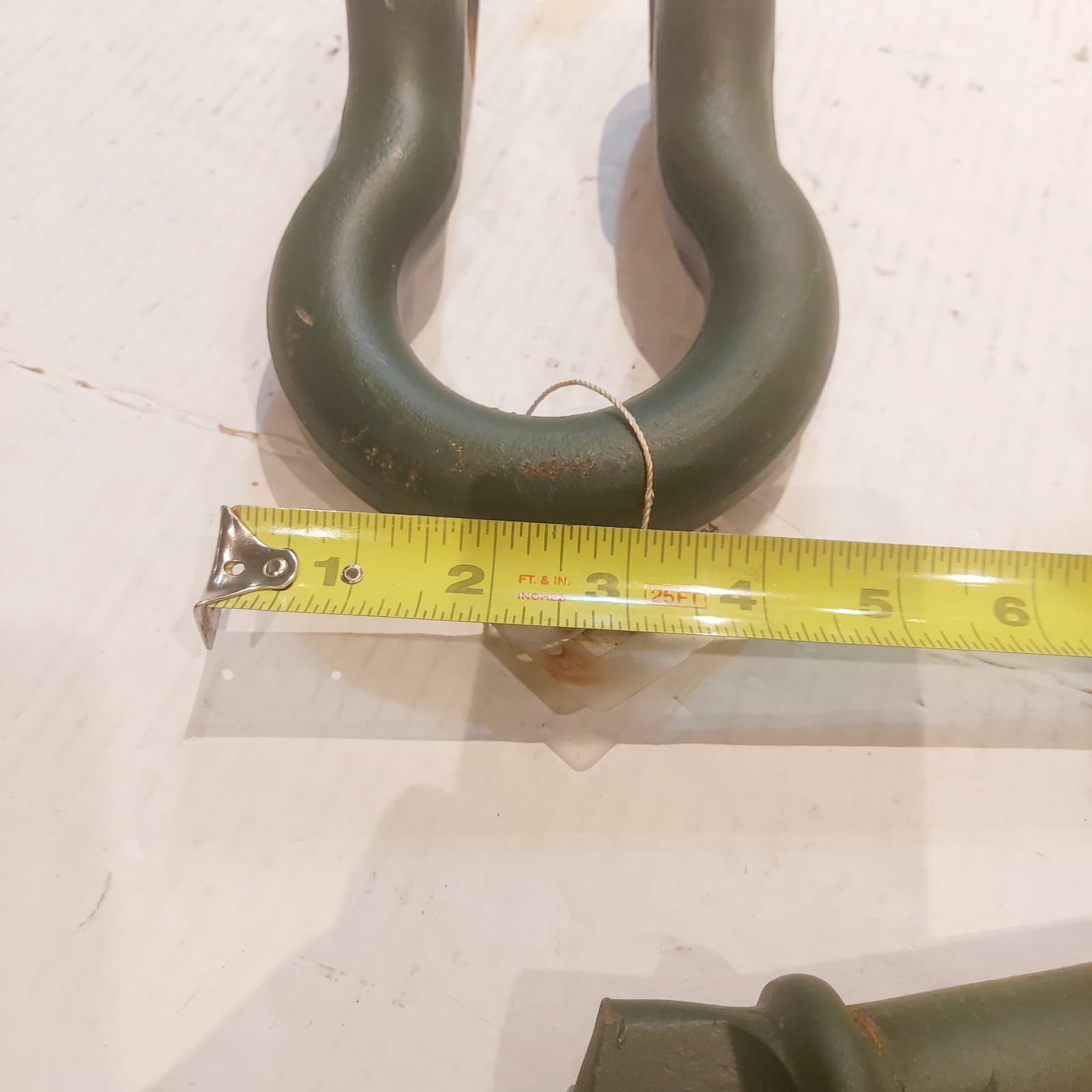 NOS Shackle 9.5T, 1-1/8", 12378642-004, WLL9.5T, 4030-01-391-9599, FMTV