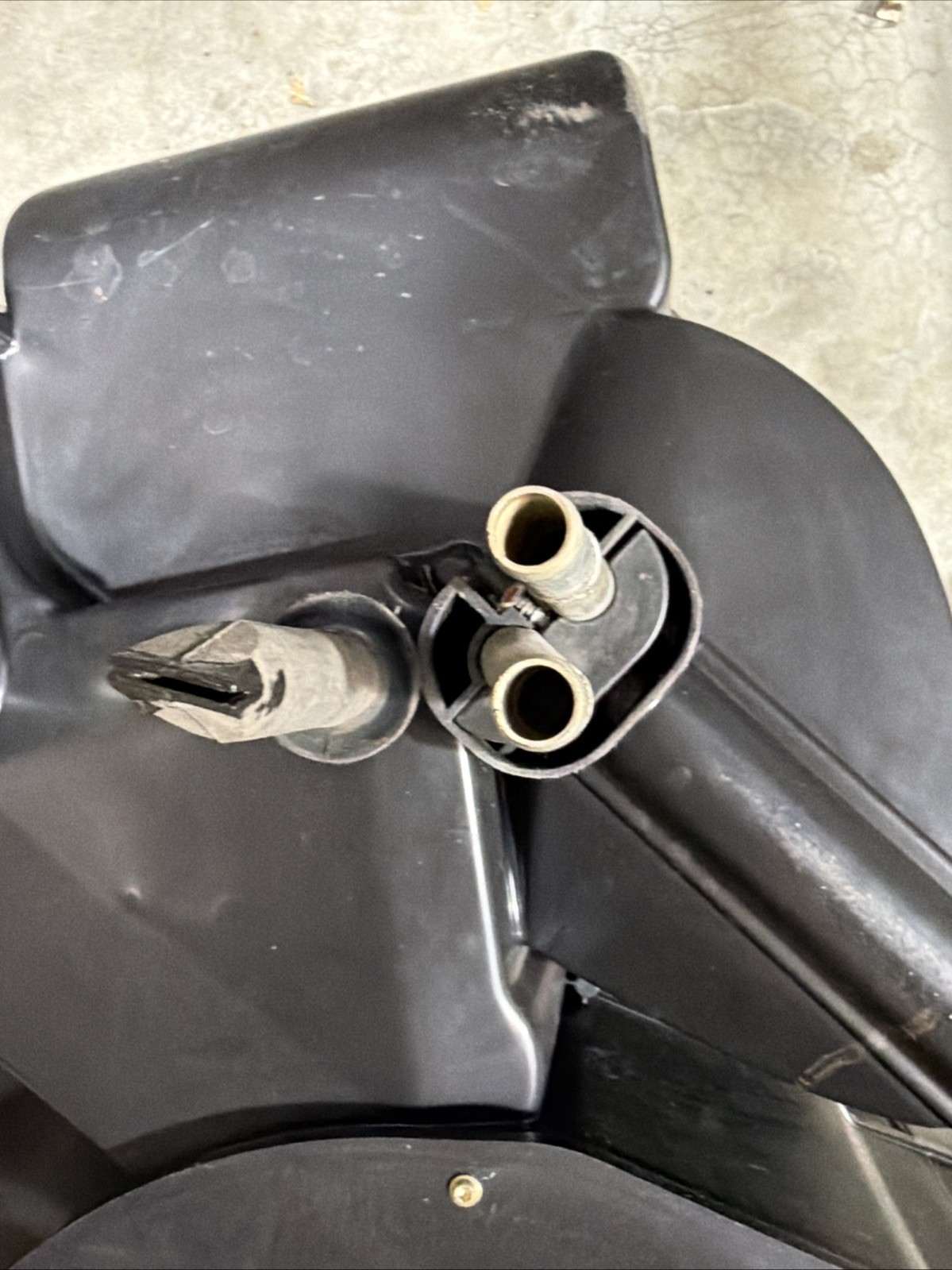 2019-2023 VOLVO VNL 760 EVAPORATOR HEAT HEATER CORE CLIMATE 84741123 OEM