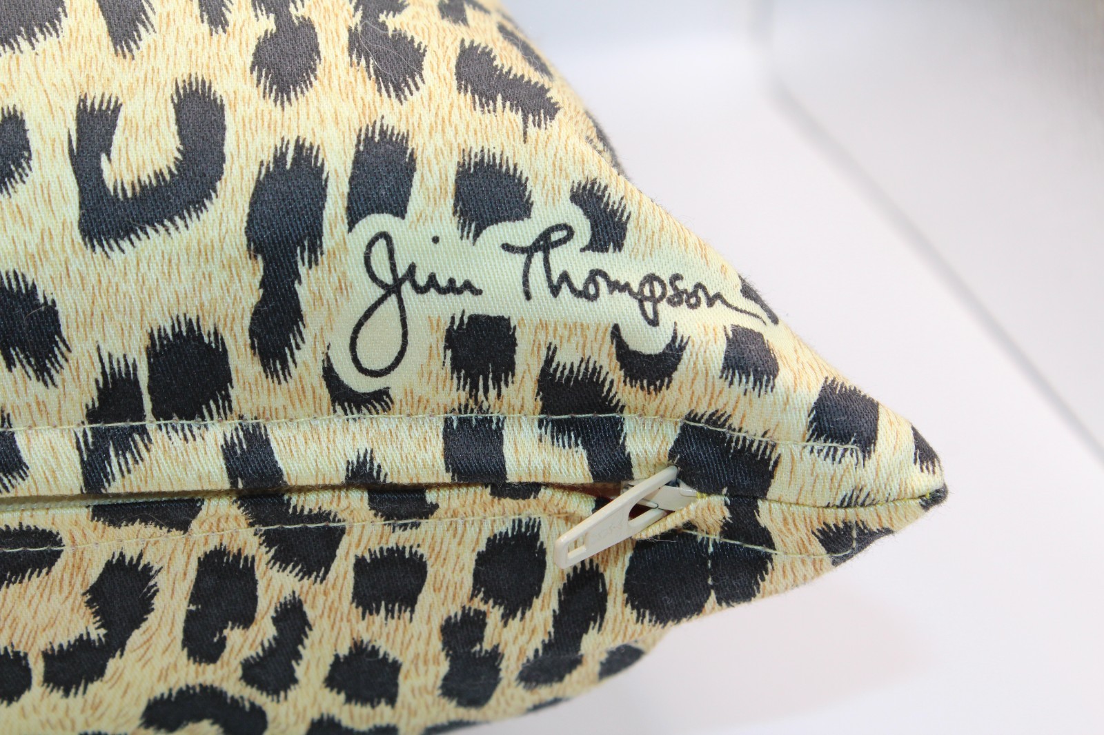 Jim Thompson Thailand Tiger & Elephant Pillow Case w/ Pilllow Thai Silk 13x13