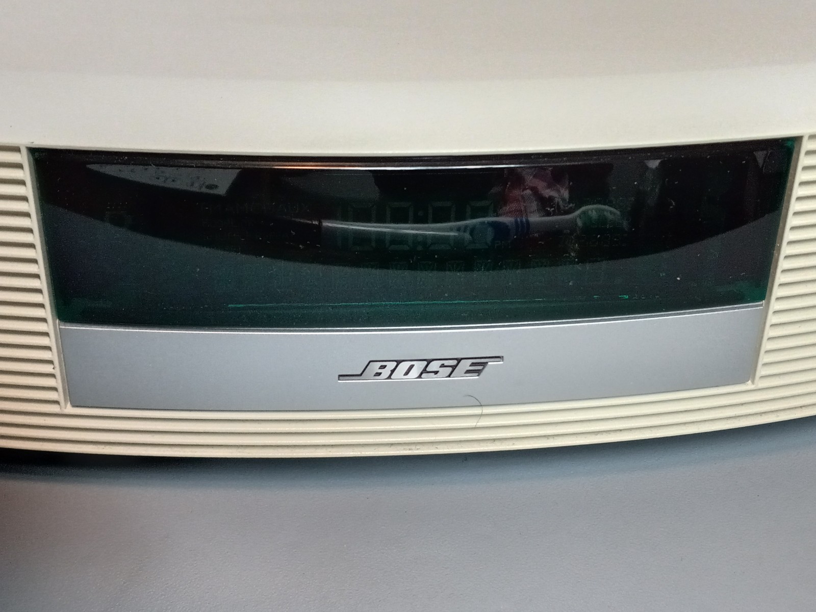 Bose Wave Radio II AM/FM Radio System Alarm w Remote Model# AWR1B1 - Works Great