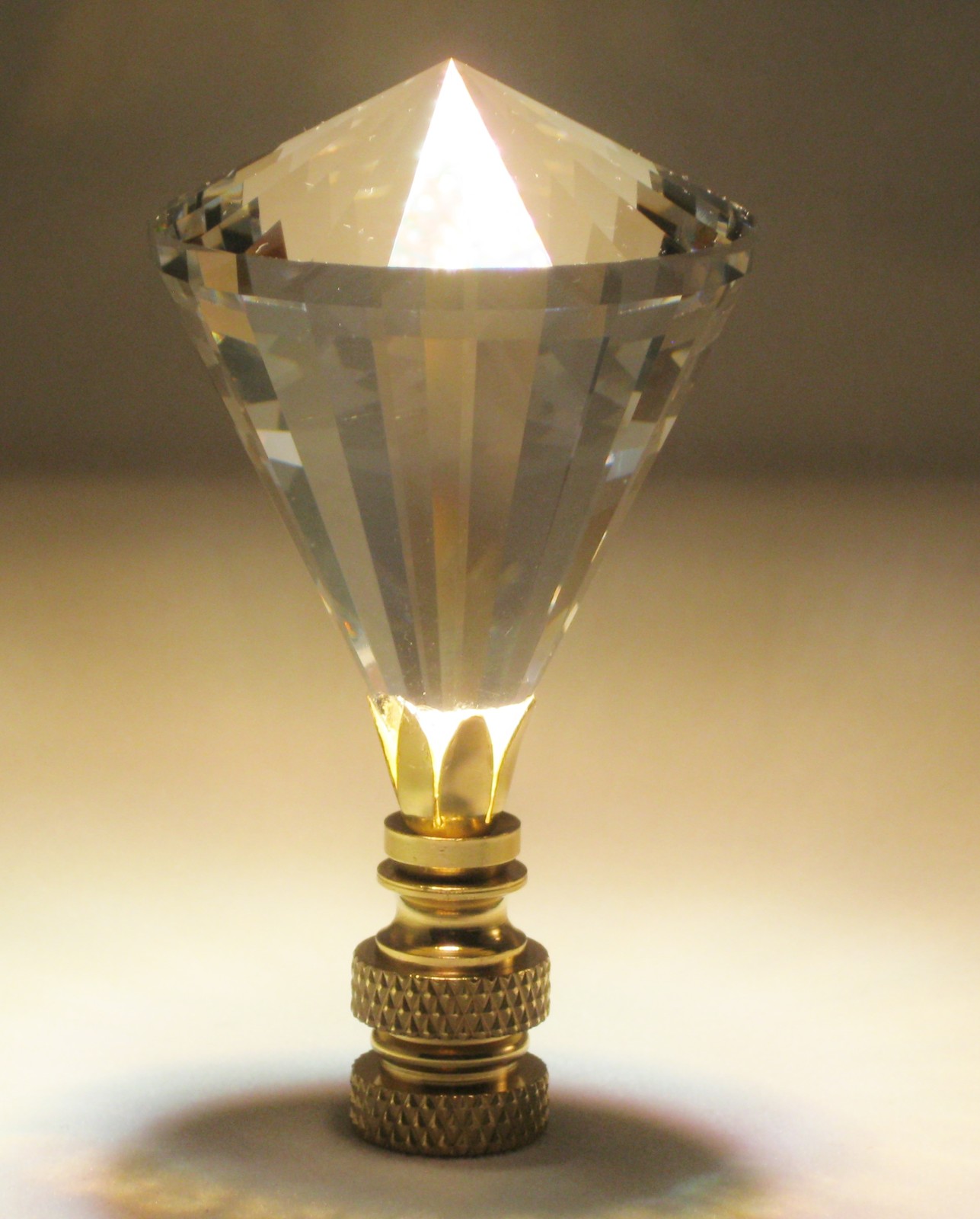 LAMP FINIAL-STUNNING LEADED CRYSTAL LAMP FINIAL-CLEAR DIAMOND