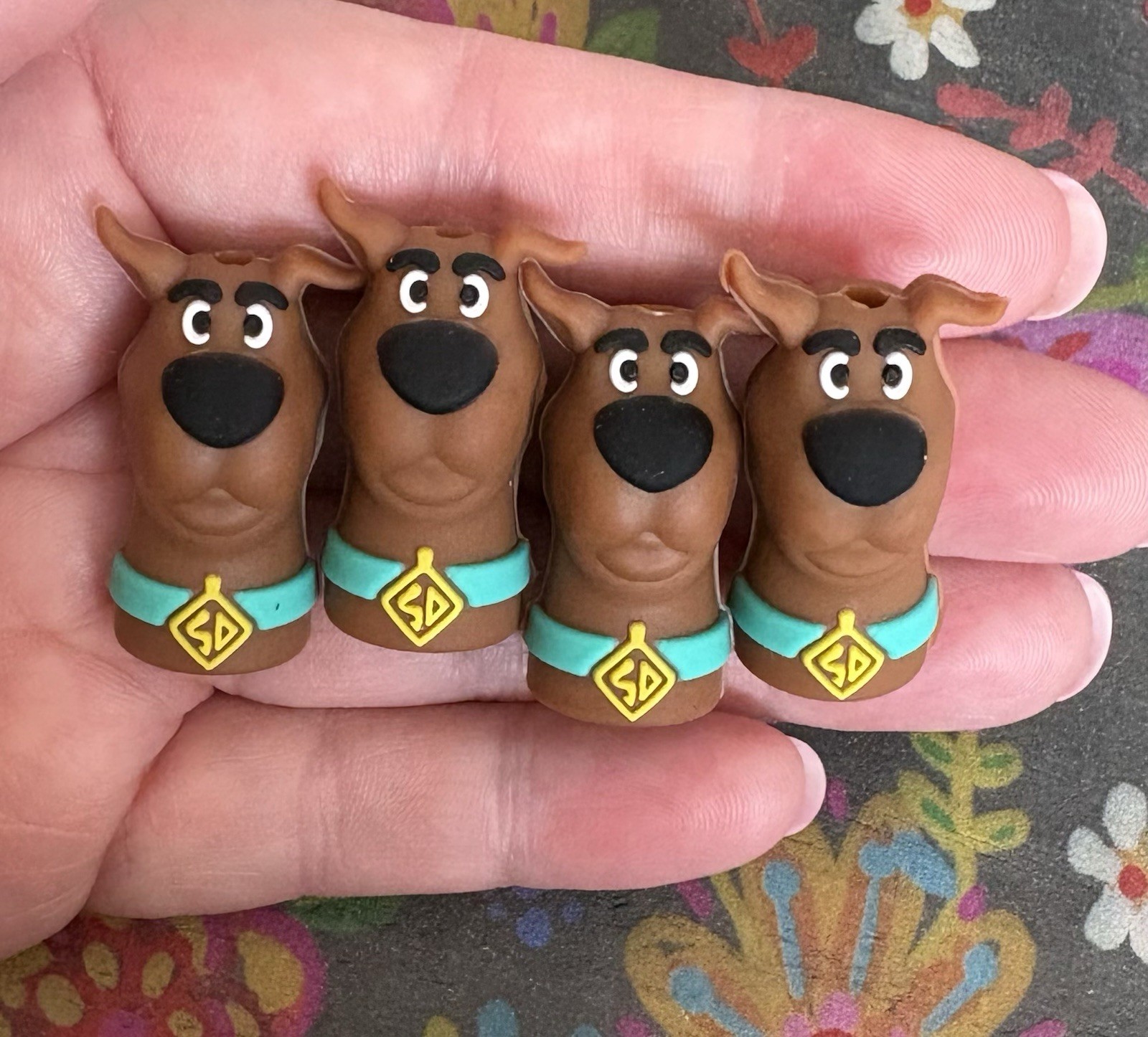 4 Piece 3D Brown SCOOBY Dog Silicone Focal Beads DIY Jewelry Pens+ NEW