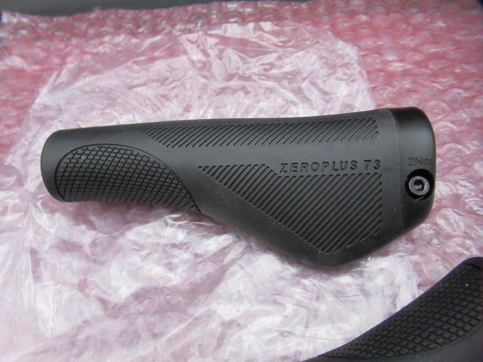 Ergonomic Ergon DDK Zeroplus T3 130mm Bicycle Grips (Black) (PAIR) *NEW*