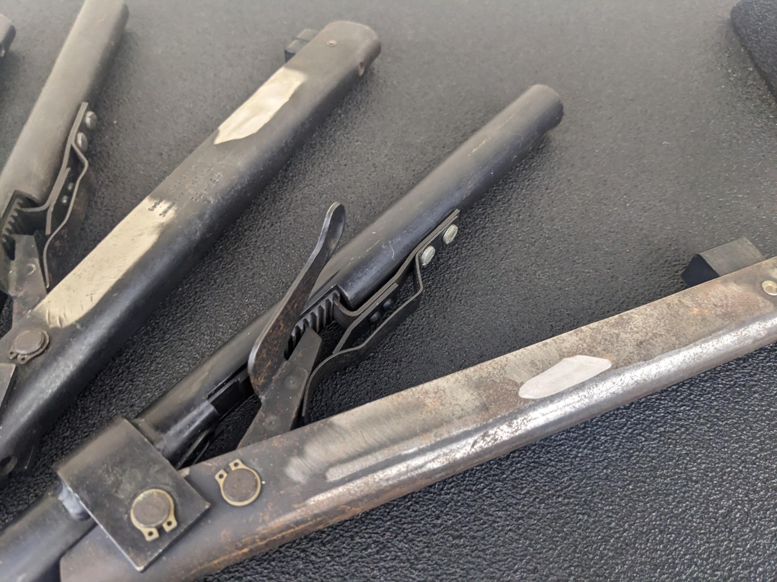 #bl614 Huntington Beach 4pc HBM 122 Rivet Gun Hand Riveter Pulling Aircraft Tool