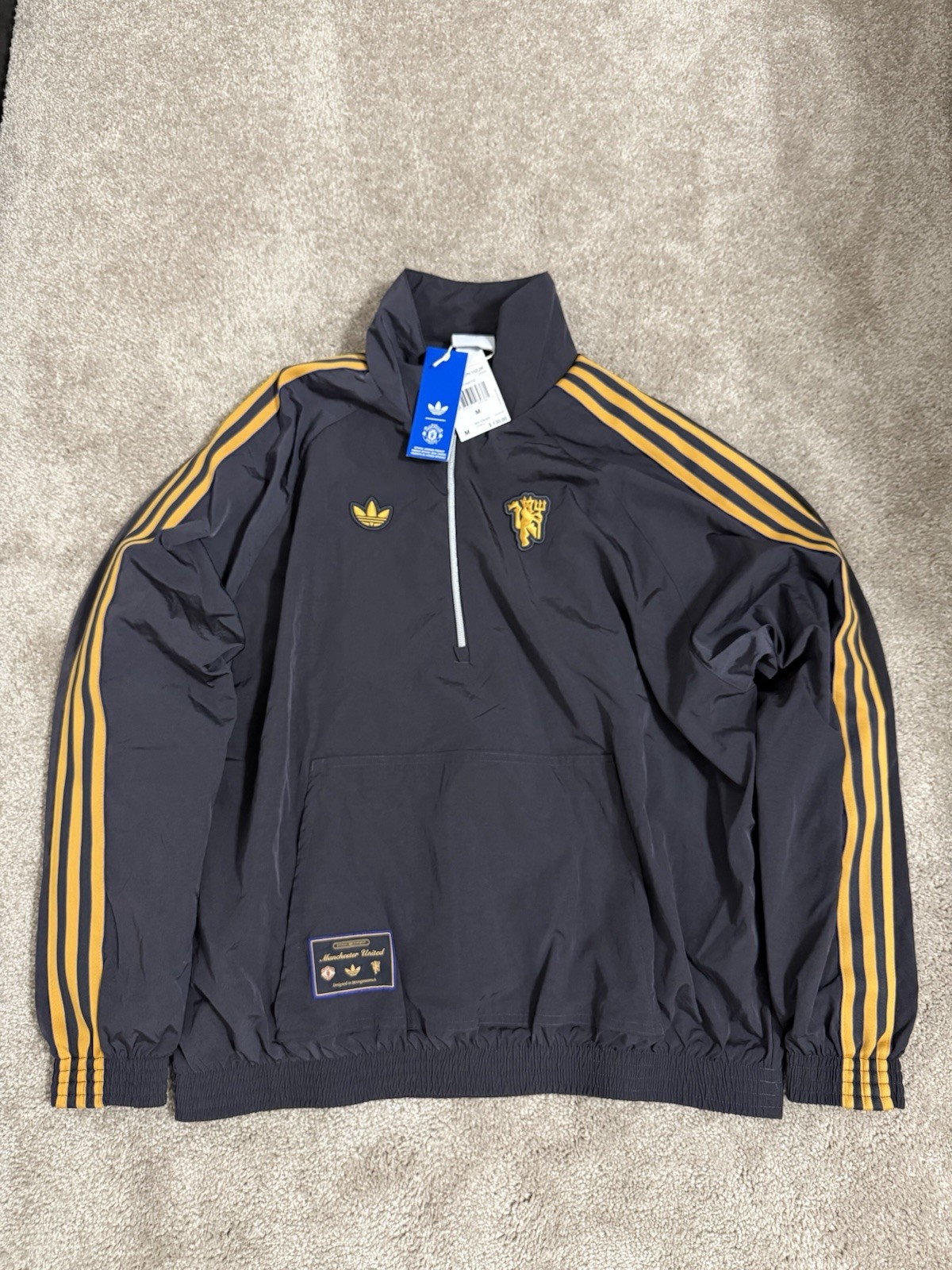 adidas Men's Manchester United 2025-26 Black Third Quarter-Zip Vintage Jacket