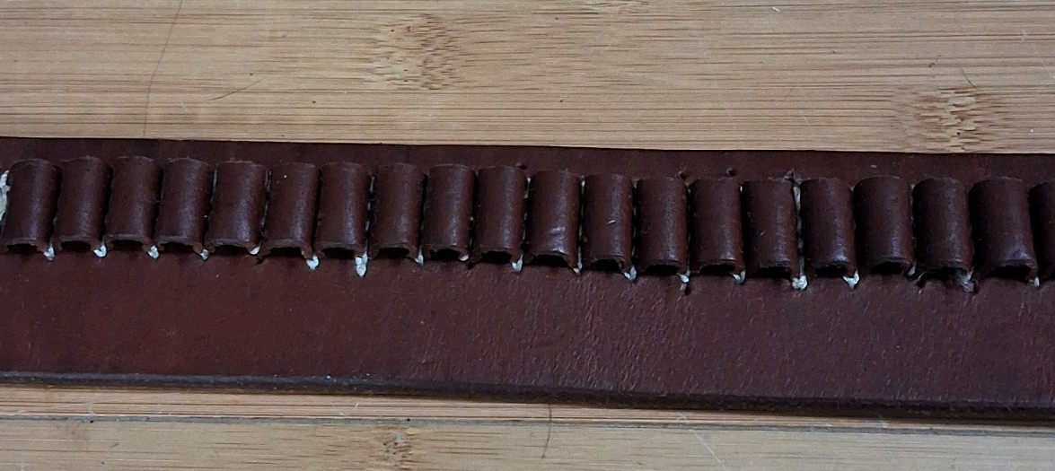 Leather Ammunition Belt, Holds 25 Rounds. Shooting Belt, Cartridge Belt, Guide