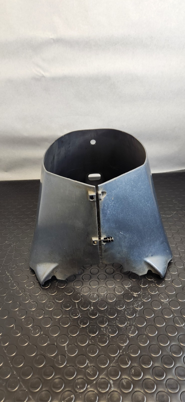 Yamaha Outboard Apron 63P-42741-00-8D 2004-2009 F150 (1138)