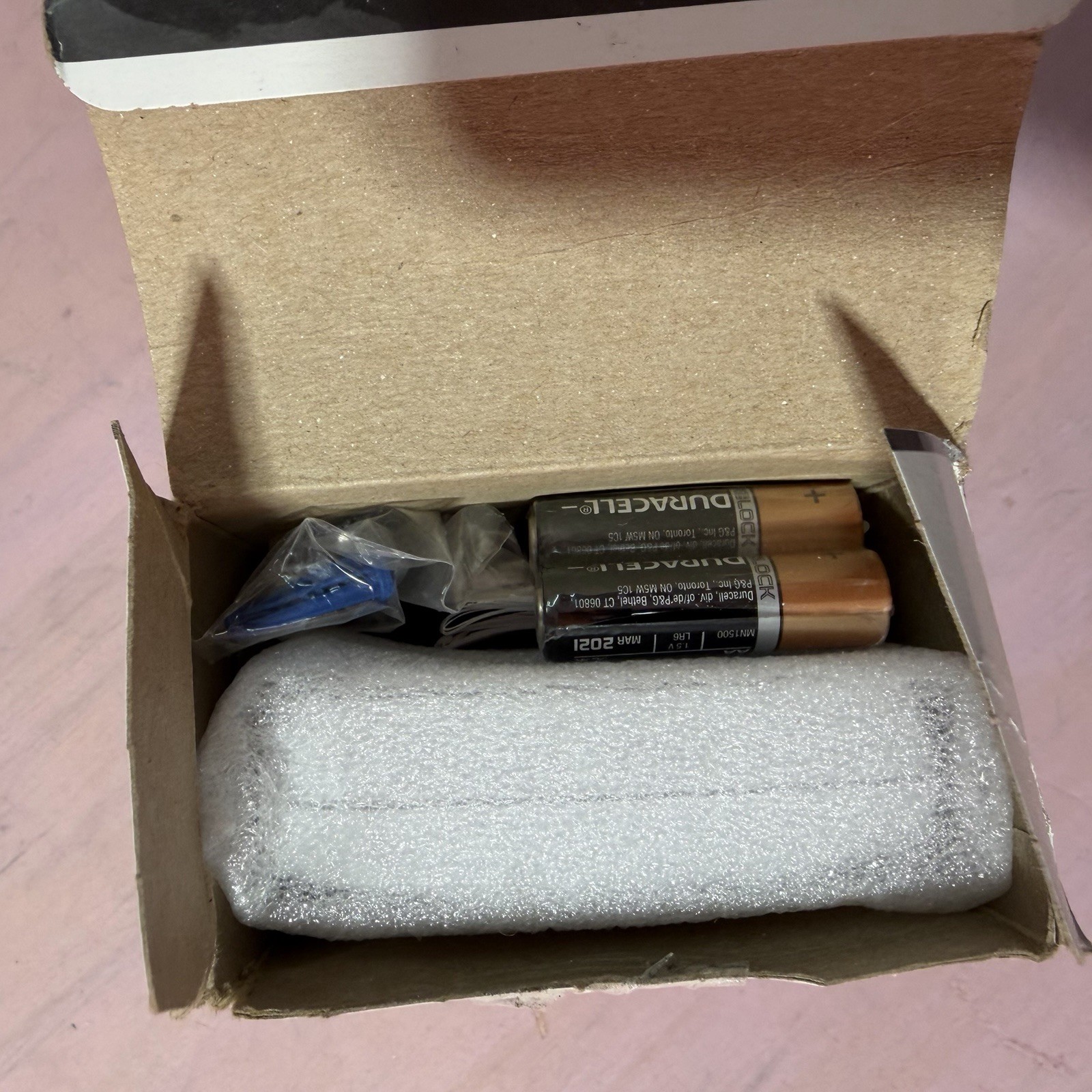 Honeywell PRO 3000 Non-Programmable Thermostat TH3110D1008 Brand New