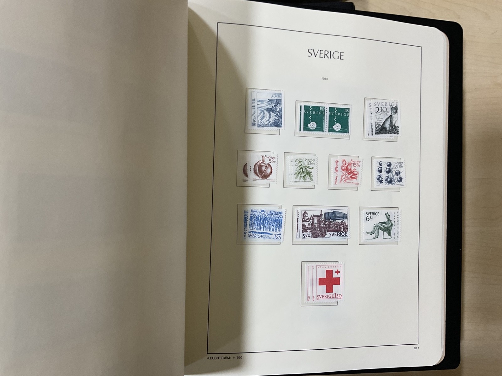 Sweden stamps. 1970 - 2008. 2 Light house albums. G/208*