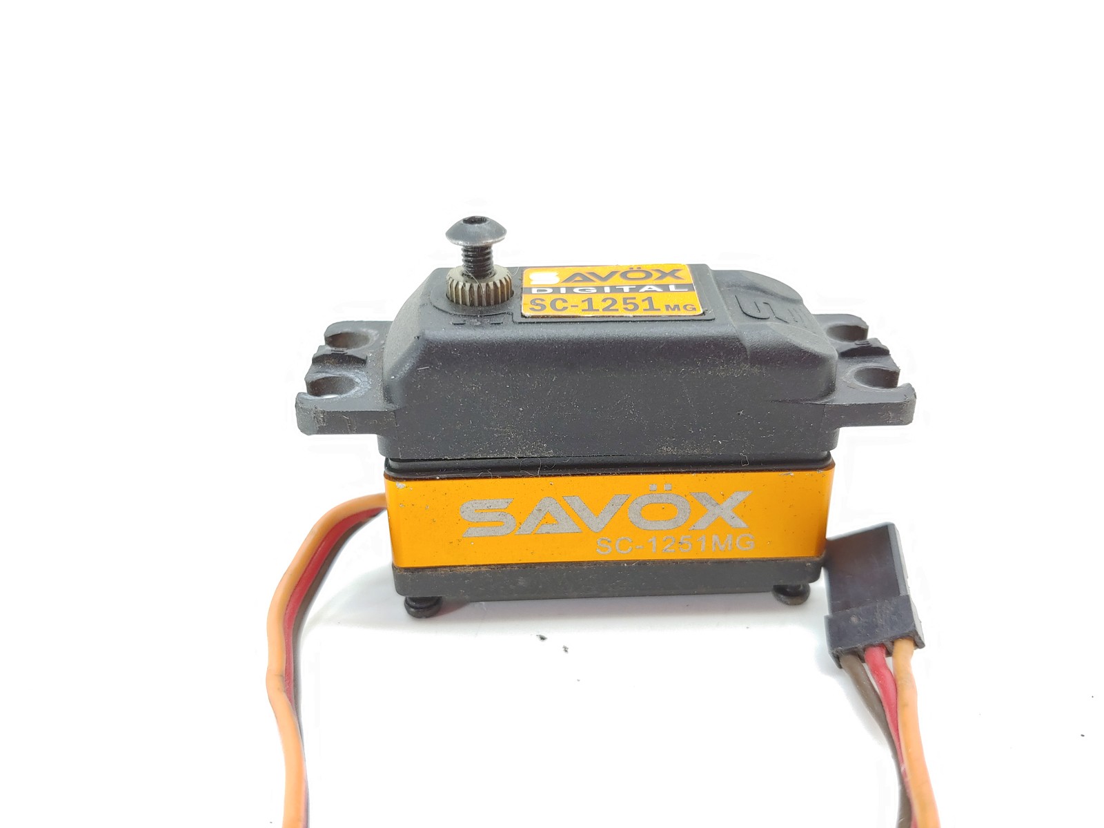 Savox SC-1251MG Low Profile High Speed Digital Servo Used BROKEN READ