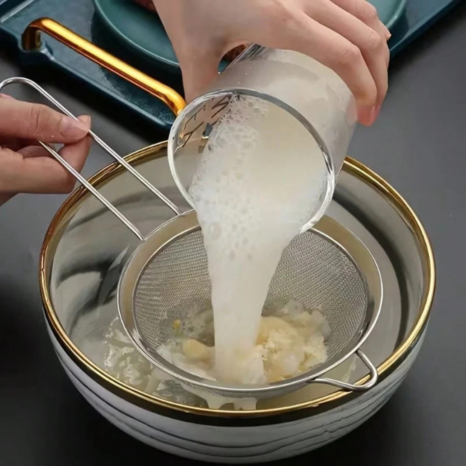 1pc Mini Stainless Steel Strainers Fine Mesh Shifter With Handles Filtering tool