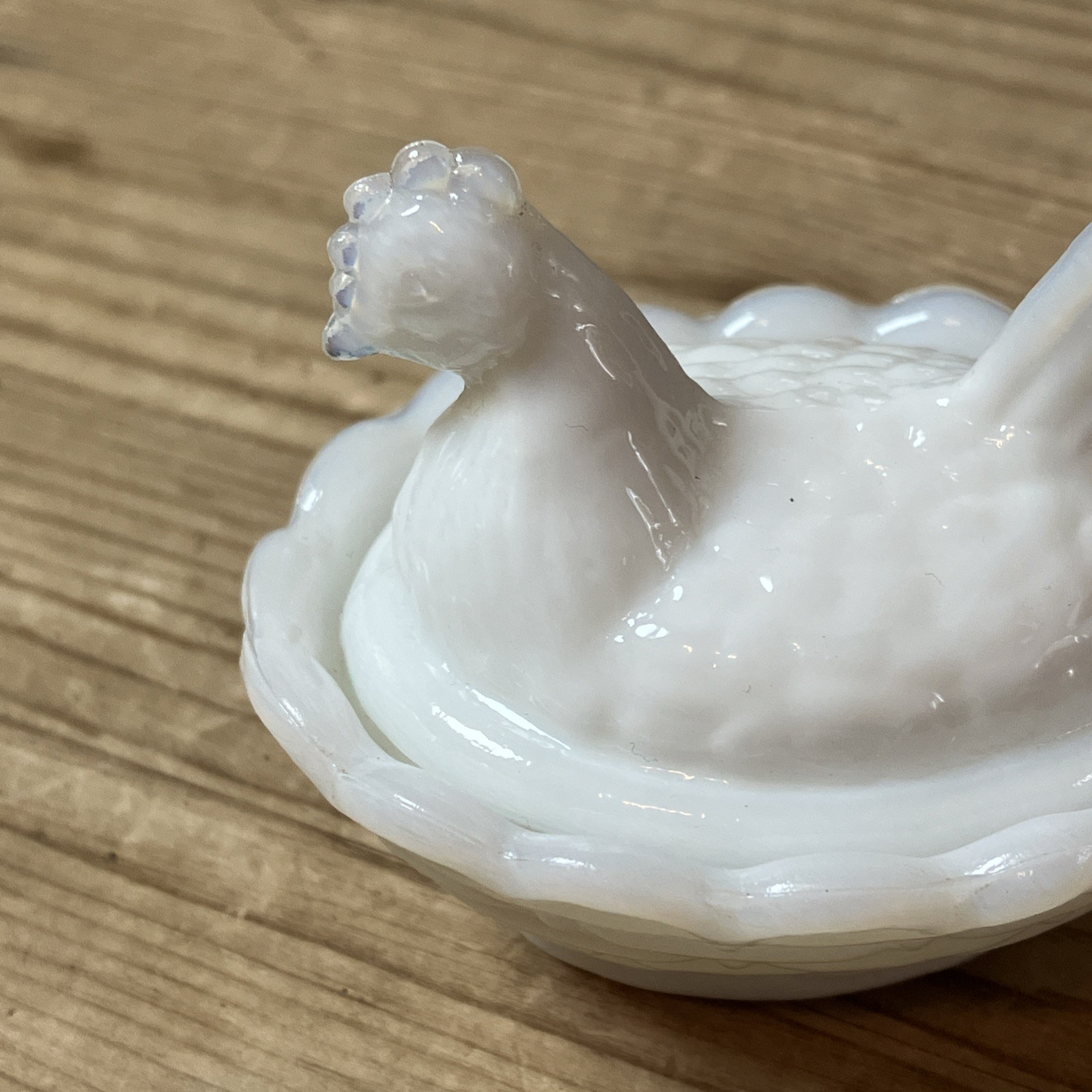 Vintage Westmoreland Opaline Milk Glass Mini Hen On Nest Salt Cellar Signed