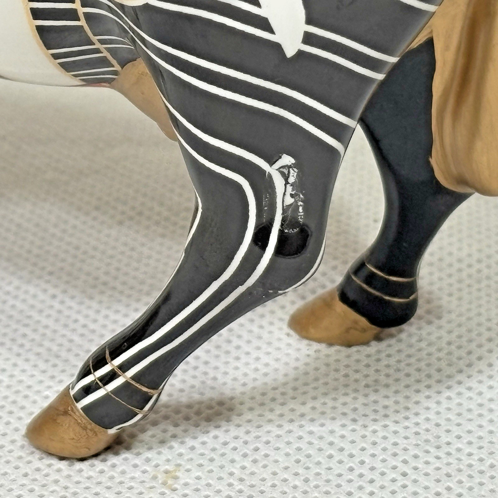 Cow Parade #6015 City Cow 2004 Westland Giftware Figurine with Box & Tag