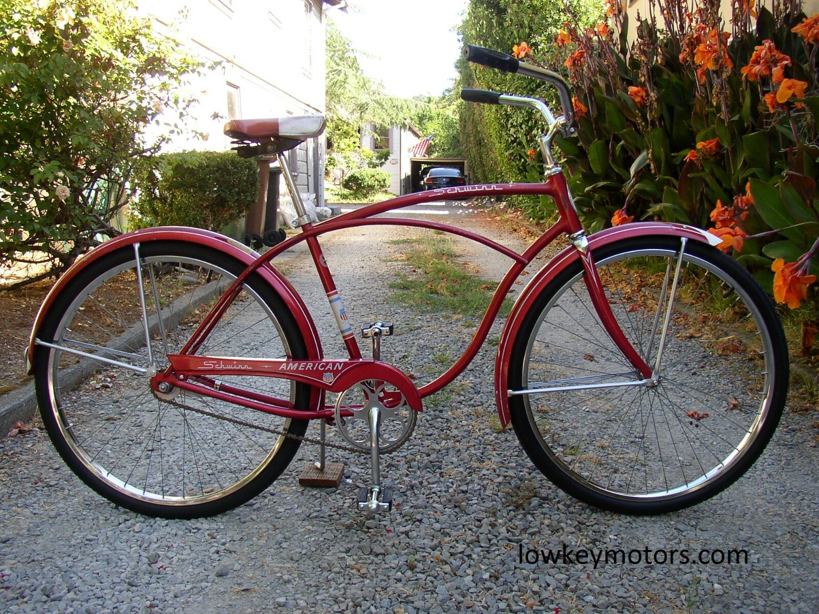 NEW SCHWINN HARDWARE KIT screws nuts frame chainguard fender fork rack DX B6