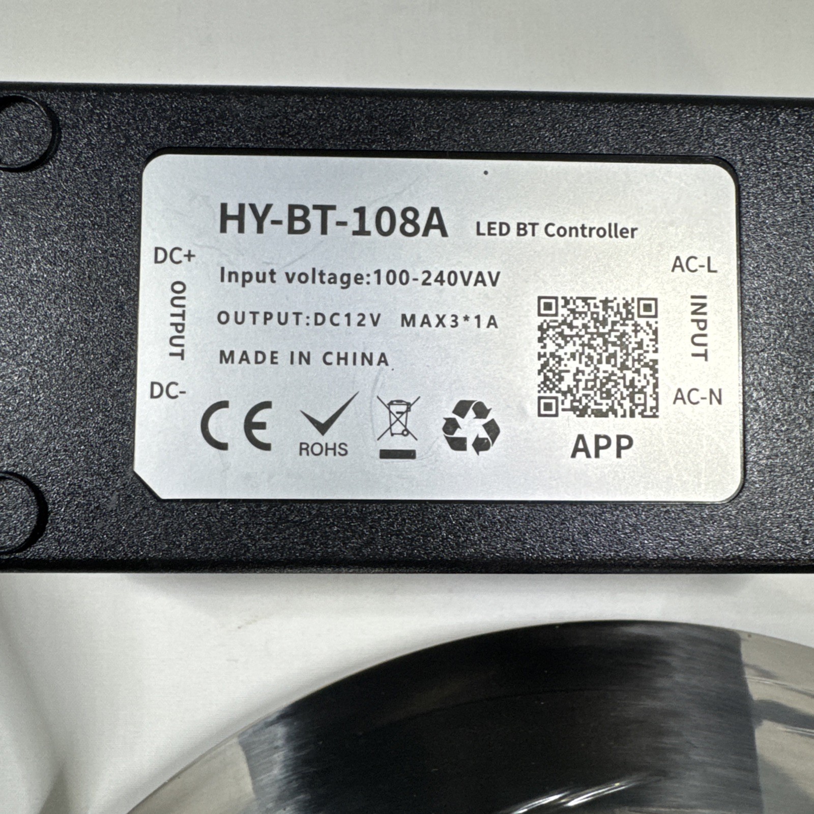 8.5” 12V Pool Light w/ Bluetooth Control Adapter 16.4” Cord No Manual HY-BT-108A