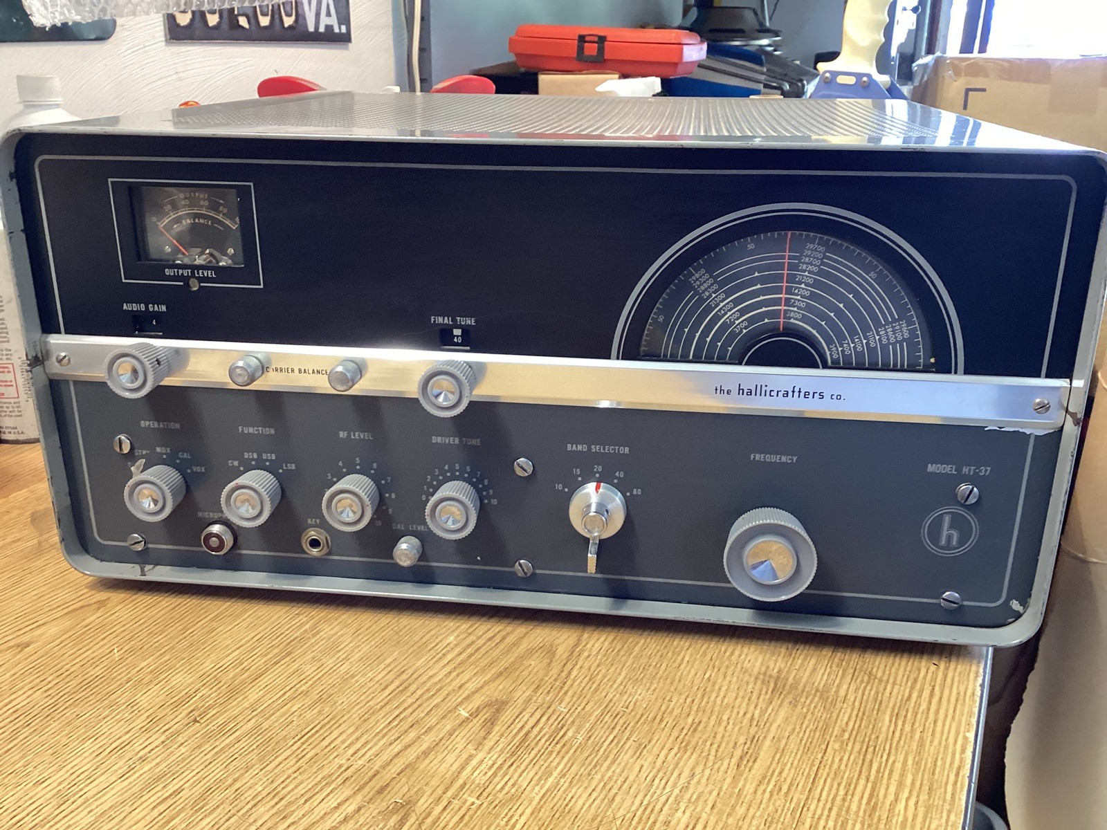 DEFECTIVE Hallicrafters HT37 Ham Radio Transmitter Vintage G3D