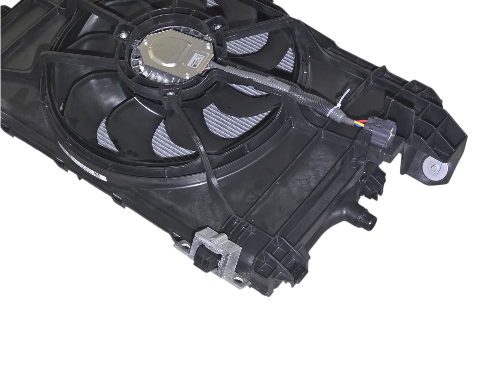 1494175-00-A Tesla Model 3 Model Y Radiator Cooling Fan Shroud Assembly OEM