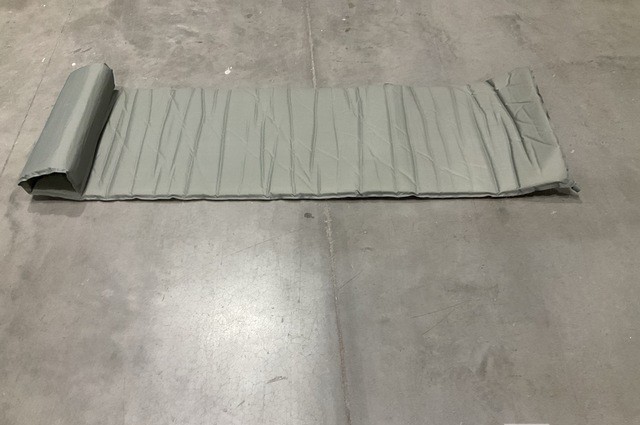 GENUINE US MILITARY ARMY GREEN SELF-INFLATING SLEEPING MATS. DURABLE MADE IN USA