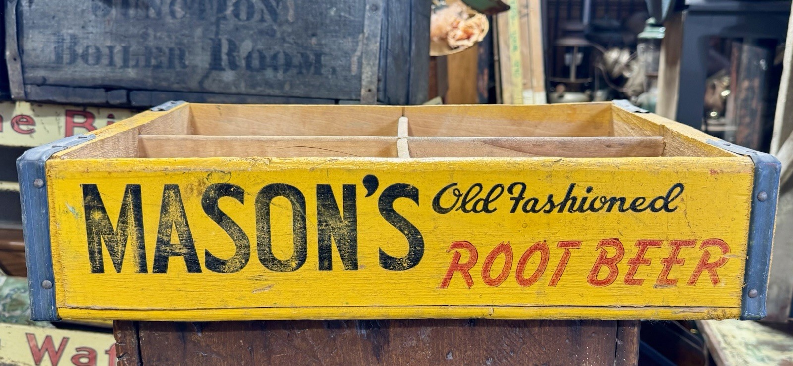 Rare Vintage Mason's Root Beer Yellow Wood Soda-Pop Crate Poplar Bottle CO Clean